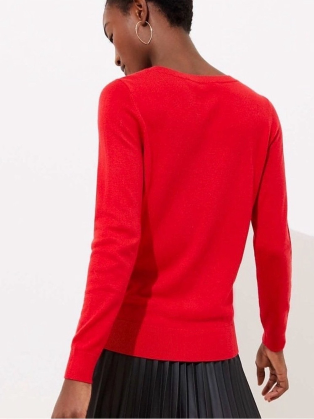 NEW Loft Red Penguin Graphic Crewneck Sweater Size Large - Picture 2 of 7